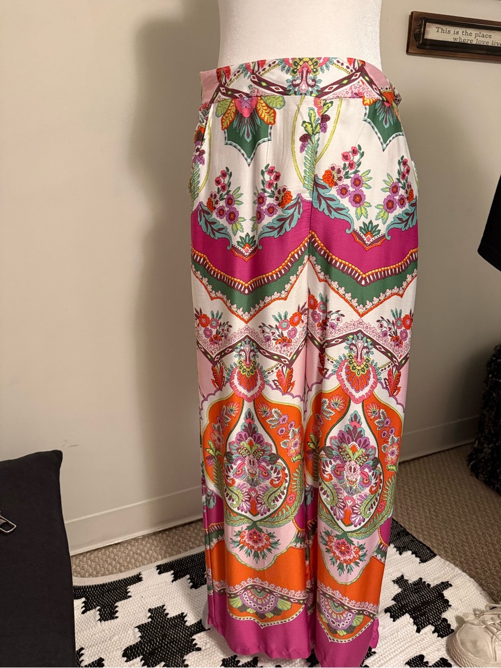 Rachel Zoe Cream Top with Green and Pink Accents